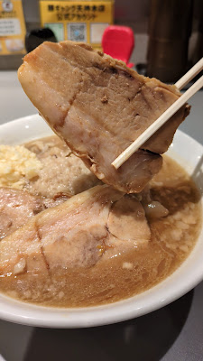 ラーメン 豚ギャング 天神店 사진 3