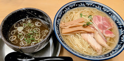 博多非豚骨 なお人 by POPUPラーメン 博多デイトス店 사진 5