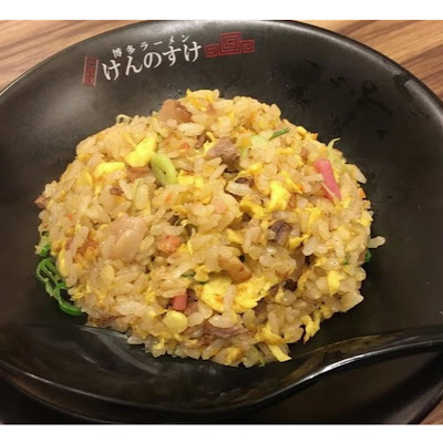 博多ラーメン 二代目けんのすけ 久山店 사진 3