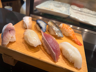 Sushi Dokoro Izumita Hakataekimaeten 사진 4