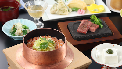 季節釜めし 花小梅 春日店 사진 4