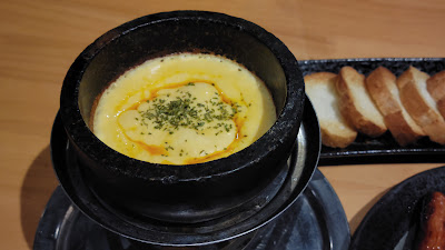 元祖チーズフォンデュ焼鳥 博多笑助 春日本店 사진 3