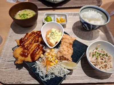 鶏料理専門店 トリヤマルハチ 次郎丸店 사진 2