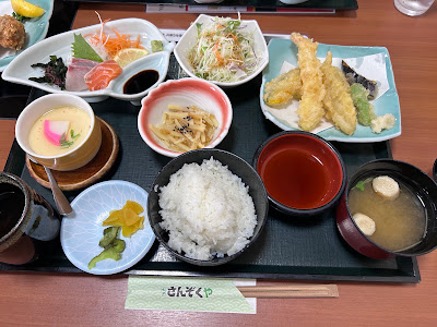 食処さんぞくや 姪浜店 사진 4