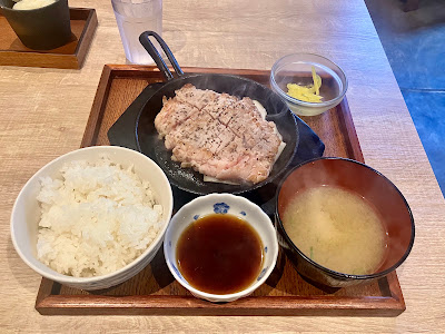 豚ステーキ 十一 志免店 사진 4