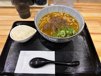 箱崎 うどん酒場 こめや 사진 3