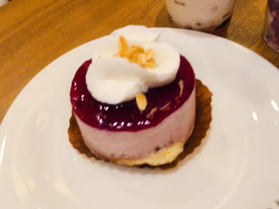 Café de Crié Hakata Bus Terminal Store(カフェ・ド・クリエ博多バスターミナル店) 사진 2