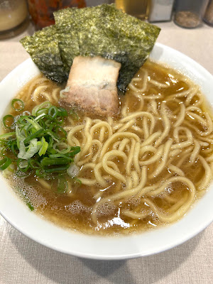 濃厚豚骨醤油ラーメン 三代目 無邪気 사진 2