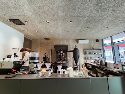 FUK COFFEE ROASTERY 사진 3