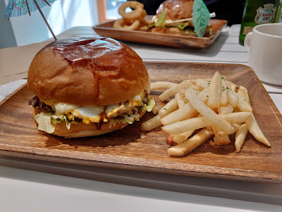 バーガーパイナ 사진 5