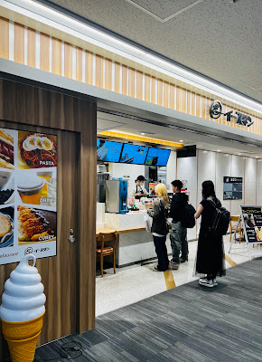 カフェ イースタン
