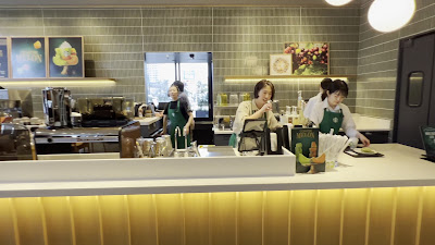 Starbucks Coffee - GARDENS CHIYAYA Hitgashi 사진 2